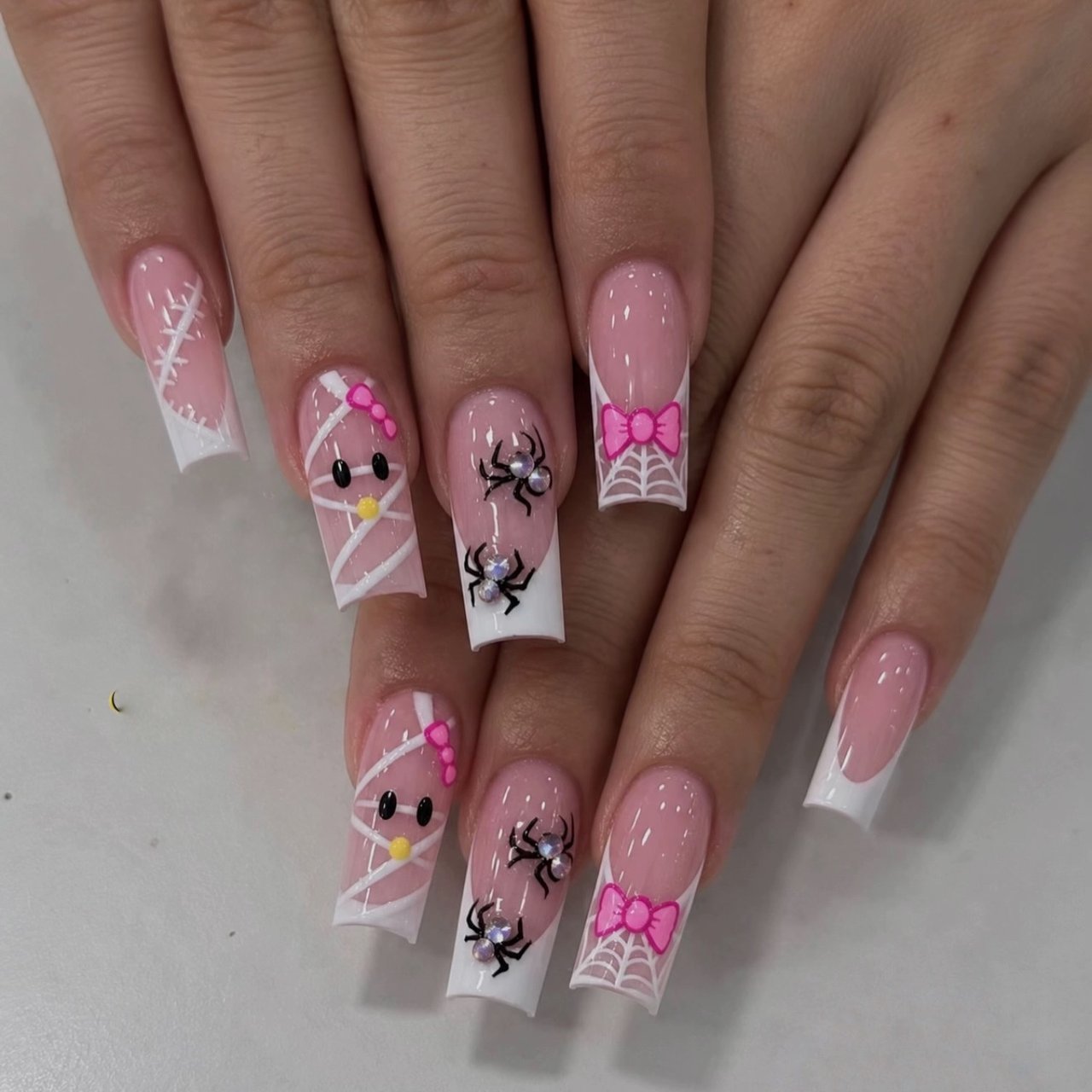 Halloween design with spiders & bows
