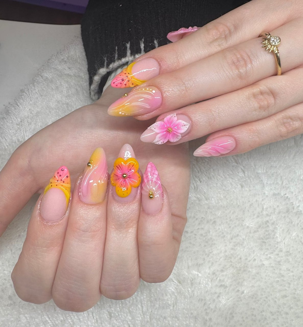 Almond nails with hibiscus flowers
